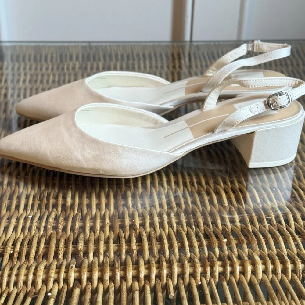 Dolce Vita Carel Pointed Toe Low Block Heel Pumps True White Satin Sz 7